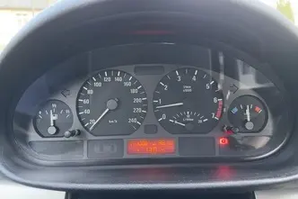 BMW 320, 2.2, 125 kW, bensiin, manuaal, tagavedu