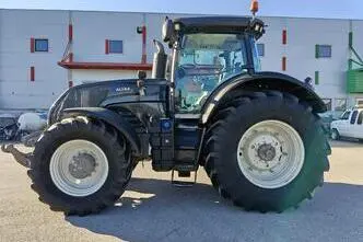 Valtra S353, 262 kW, diisel, automaat