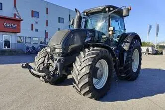Valtra S353, 262 kW, diisel, automaat