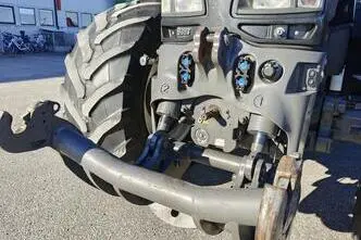 Valtra S353, 262 kW, diisel, automaat