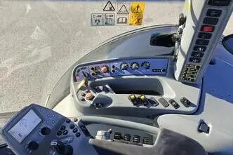 Valtra S353, 262 kW, diisel, automaat