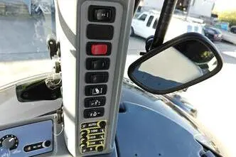 Valtra S353, 262 kW, diisel, automaat