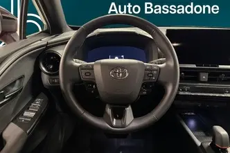 Toyota C-HR, 1.8, 103 kW, hübriid, automaat, esivedu