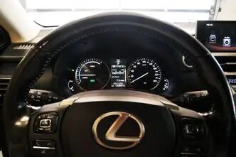 Lexus NX 300h, 2.5, 114 kW, hübriid, automaat, nelikvedu