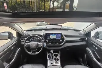 Toyota Highlander, 2.5, 140 kW, hybrid, automatic, four-wheel drive
