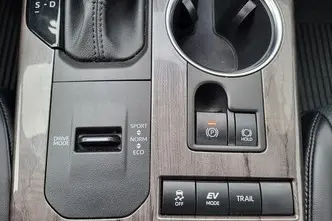 Toyota Highlander, 2.5, 140 kW, hybrid, automatic, four-wheel drive