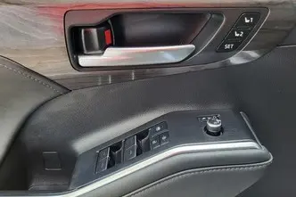 Toyota Highlander, 2.5, 140 kW, hybrid, automatic, four-wheel drive