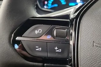 Peugeot 2008, elekter, automaat, esivedu