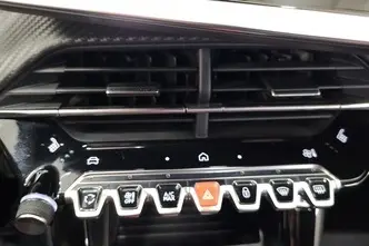Peugeot 2008, elekter, automaat, esivedu