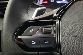 Peugeot 2008, 1.2, 96 kW, bensiin, automaat, esivedu