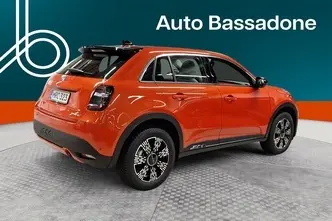 Fiat 600, 1.2, 81 kW, hübriid, automaat, esivedu