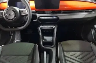 Fiat 600, 1.2, 81 kW, hübriid, automaat, esivedu