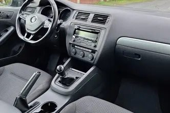 Volkswagen Jetta, 1.4, 92 kW, petrol, manual, front-wheel drive