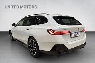 BMW 540, 223 kW, hübriid, automaat, nelikvedu