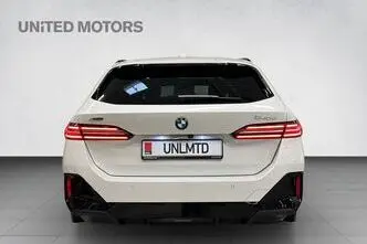 BMW 540, 223 kW, hübriid, automaat, nelikvedu