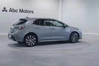Toyota Corolla, 2.0, 112 kW, hübriid, automaat, esivedu