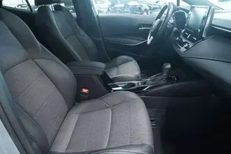 Toyota Corolla, 2.0, 112 kW, hübriid, automaat, esivedu