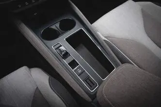 Škoda Enyaq, 70 kW, elekter, automaat, tagavedu