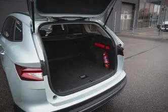 Škoda Enyaq, 70 kW, elekter, automaat, tagavedu
