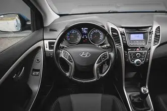 Hyundai i30, 1.4, 73 kW, bensiin, manuaal, esivedu