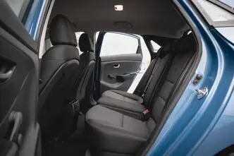 Hyundai i30, 1.4, 73 kW, bensiin, manuaal, esivedu