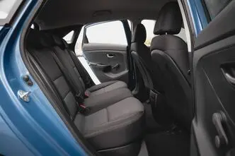 Hyundai i30, 1.4, 73 kW, bensiin, manuaal, esivedu
