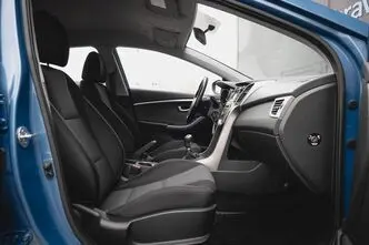 Hyundai i30, 1.4, 73 kW, bensiin, manuaal, esivedu