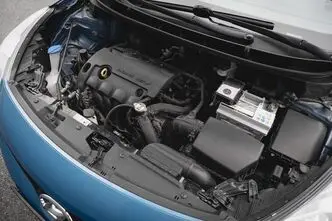 Hyundai i30, 1.4, 73 kW, bensiin, manuaal, esivedu