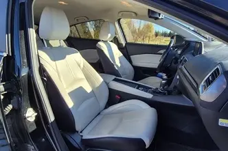Mazda 3, 2.0, 88 kW, bensiin, automaat, esivedu