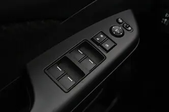 Honda CR-V, 2.0, 114 kW, bensiin, manuaal, esivedu