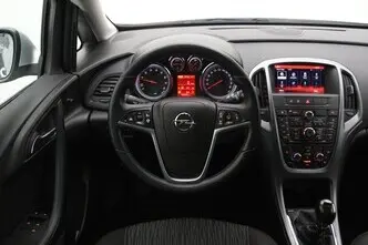 Opel Astra, 1.4, 88 kW, bensiin, manuaal, esivedu