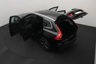 Volvo XC60, 2.0, 145 kW, гибрид, автомат, полный привод