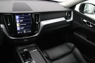 Volvo XC60, 2.0, 145 kW, гибрид, автомат, полный привод