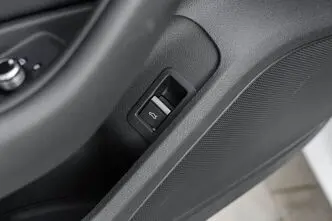 Audi A4, 2.0, 100 kW, diisel, automaat, esivedu