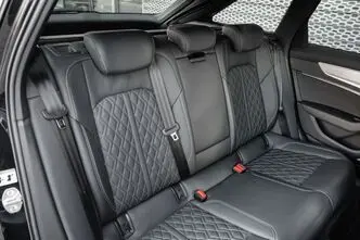 Audi A6, 3.0, 265 kW, plug-in hybrid, automatic, four-wheel drive
