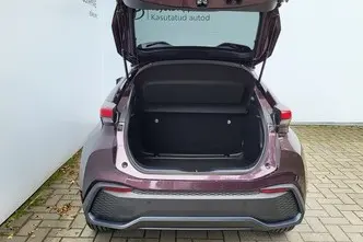 Toyota C-HR, 1.8, 72 kW, гибрид, автомат, передний привод