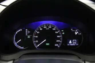 Lexus CT 200h, 1.8, 73 kW, гибрид, автомат, передний привод