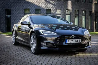 Tesla Model S, 478 kW, elekter, automaat, nelikvedu