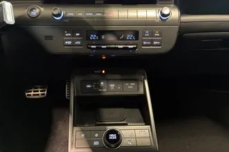 Hyundai Kona, 160 kW, elekter, automaat, esivedu