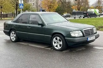 Mercedes-Benz 300, 3.0, 83 kW, дизель, механическая, задний привод
