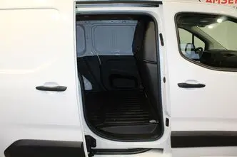Toyota Proace City, 1.5, 75 kW, diesel, manual, front-wheel drive