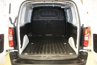 Toyota Proace City, 1.5, 75 kW, diesel, manual, front-wheel drive