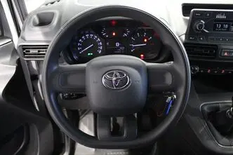 Toyota Proace City, 1.5, 75 kW, diesel, manual, front-wheel drive