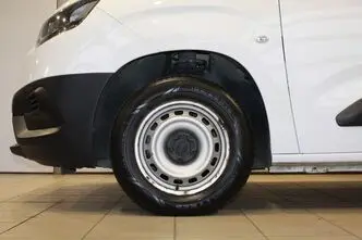 Toyota Proace City, 1.5, 75 kW, diesel, manual, front-wheel drive