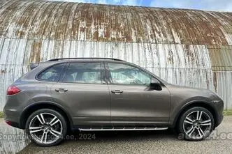 Porsche Cayenne, 3.0, 180 kW, дизель, автомат, полный привод