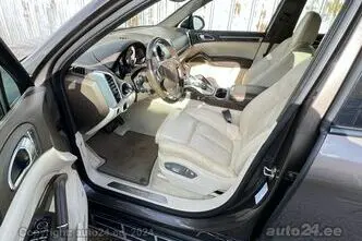 Porsche Cayenne, 3.0, 180 kW, дизель, автомат, полный привод