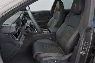 Lamborghini Urus, 4.0, 456 kW, hübriid, automaat, nelikvedu