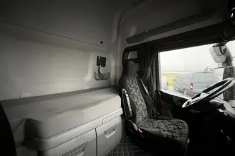 Scania R450, 12.7, 331 kW, diisel, automaat, tagavedu