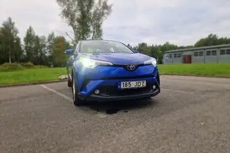 Toyota C-HR, 1.2, 85 kW, bensiin, manuaal, esivedu