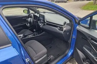 Toyota C-HR, 1.2, 85 kW, bensiin, manuaal, esivedu